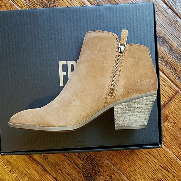 Frye Suede Zip Booties - Judy - 9.5 - Picture 3 of 10